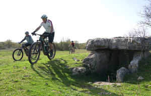 Sortie Club Parking Dolmen